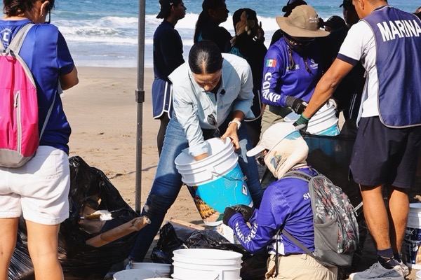 Limpieza-aniversario-areas-protegidas-zihuatanejo-2026.jpeg