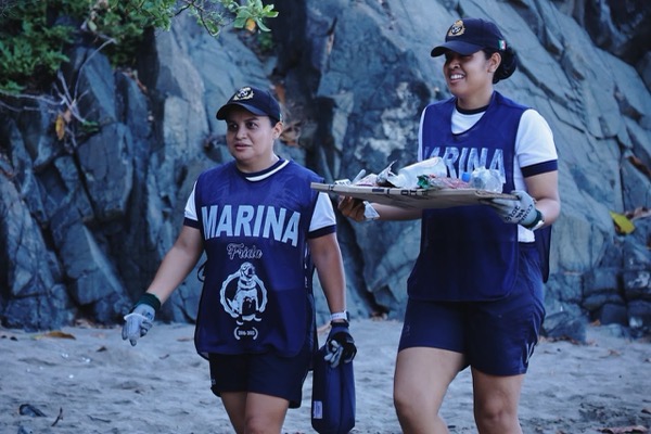 Limpieza-aniversario-areas-protegidas-zihuatanejo-2026.jpeg
