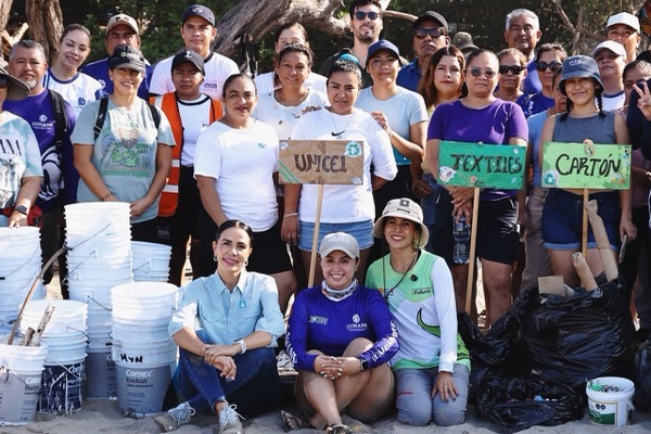 Limpieza-aniversario-areas-protegidas-zihuatanejo-2026.jpeg