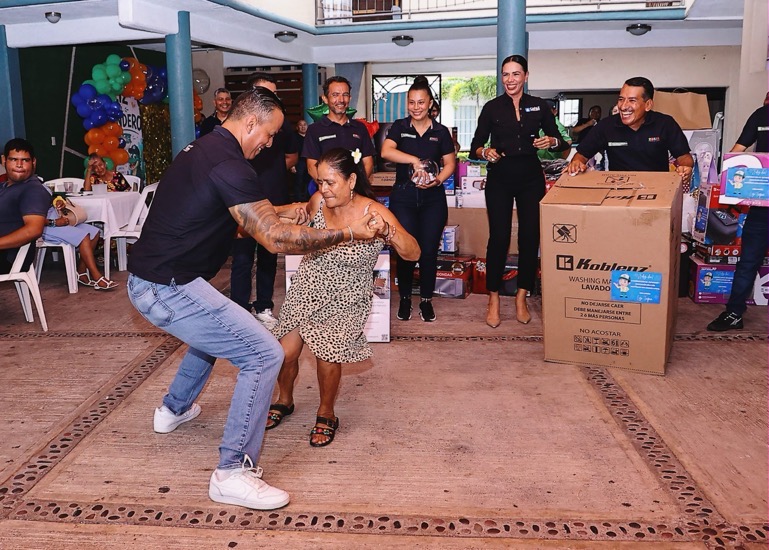 celebracion-barrenderos-zihuatanejo-2026-gob.jpeg