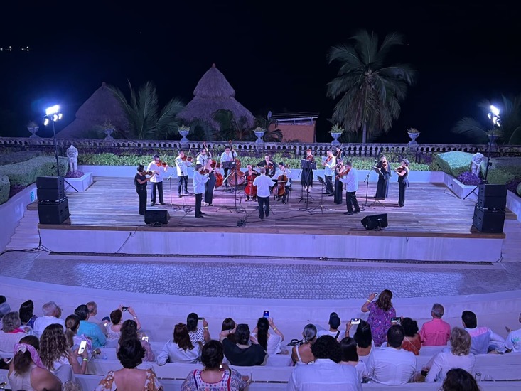 concierto-OFA-partenon-zihuatanejo-2026-congreso-afeet-.jpeg