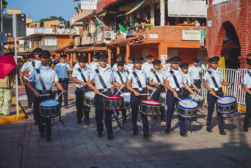 desfile-zihuatanejo-2026-independencia.jpeg