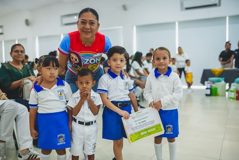 gobierno-premia-escuelas-proteccion-tortugas-marinas-zih-2026.jpeg